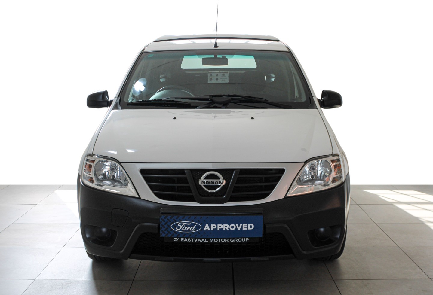 NISSAN NP200 1.6  P/U S/C, image 2