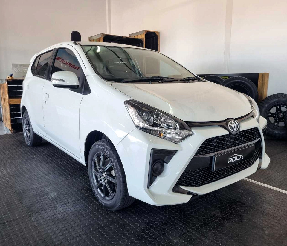 Toyota Aygo 5-door, image 1