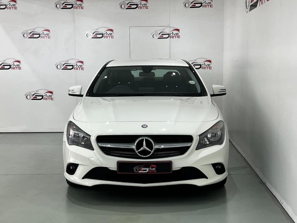 Mercedes-Benz CLA200 auto, image 2