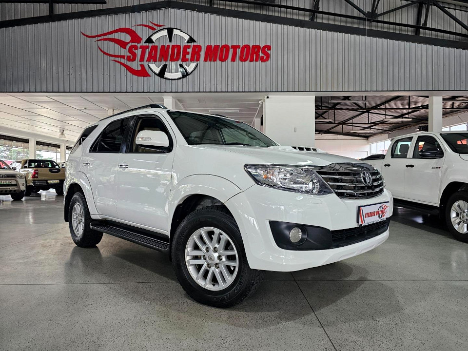 Toyota Fortuner 3.0D-4D 4x4, image 1