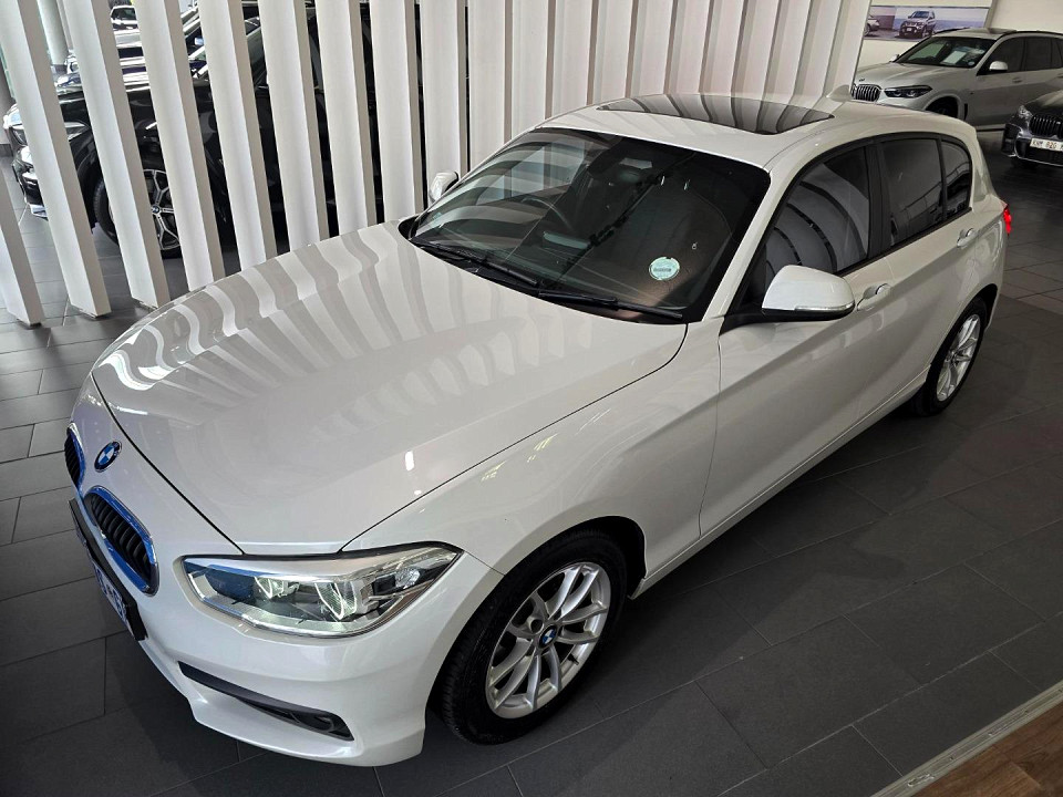 BMW 118i 5DR A/T (F20), image 2