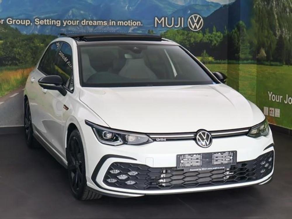 Volkswagen Golf 8 GTI 2.0 TSI DSG, image 2