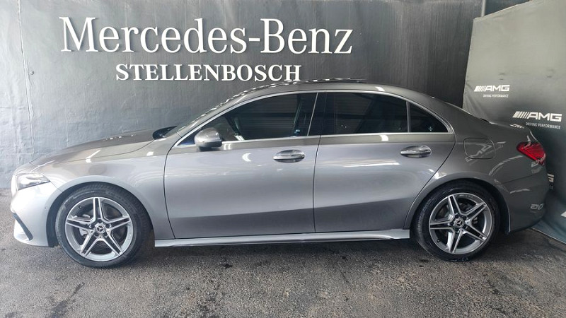 MERCEDES-BENZ A200 (4DR), image 2