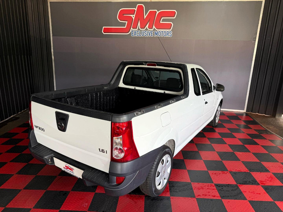 NISSAN NP200 1.6  A/C SAFETY PACK P/U S/C, image 2