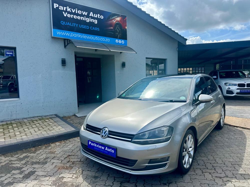 Volkswagen Golf 2.0 TDI BlueMotion Technology Highline DSG, image 1