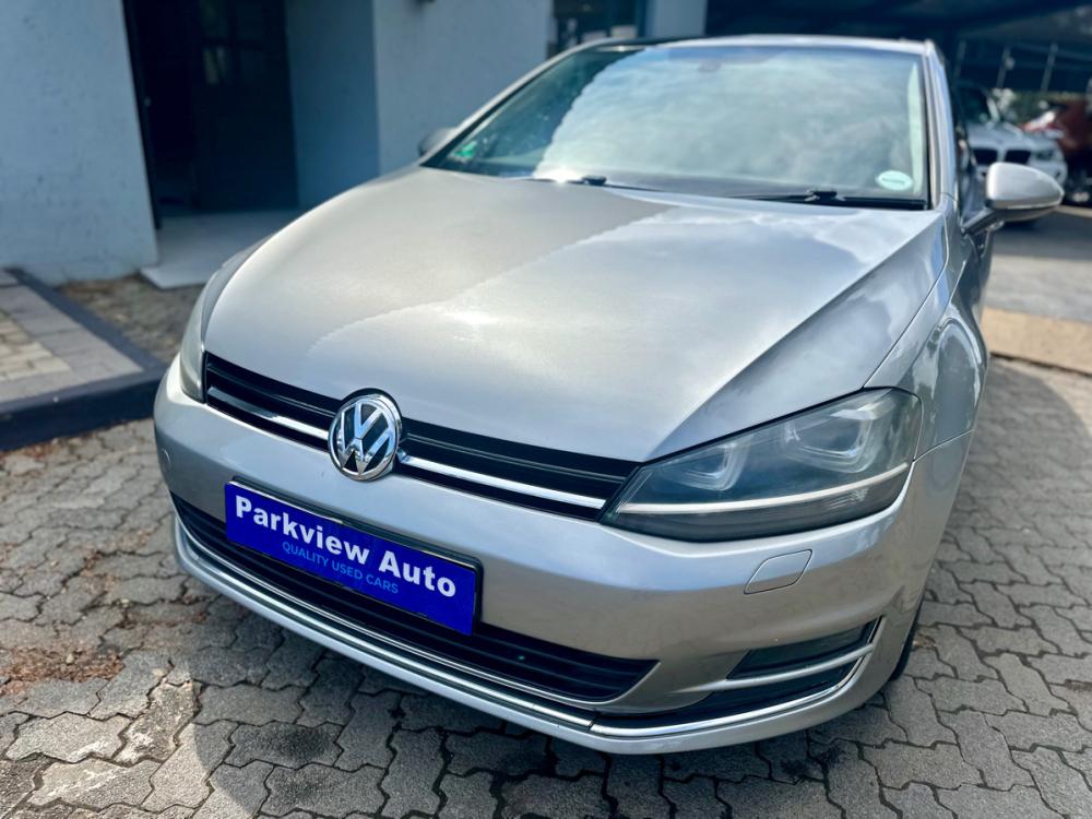 Volkswagen Golf 2.0 TDI BlueMotion Technology Highline DSG, image 2