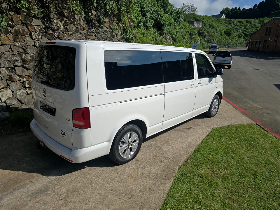 VOLKSWAGEN T5 KOMBI 2.0 TDi LWB 103kw (COMFORTLINE), image 2