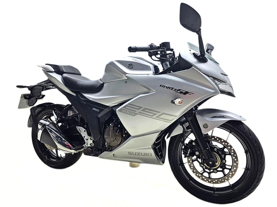 SUZUKI 250 F, image 2