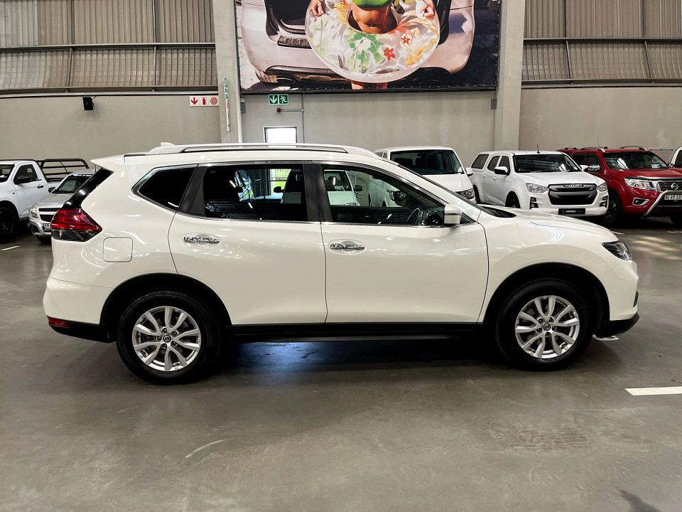 NISSAN X TRAIL 2.5 ACENTA 4X4 CVT, image 2
