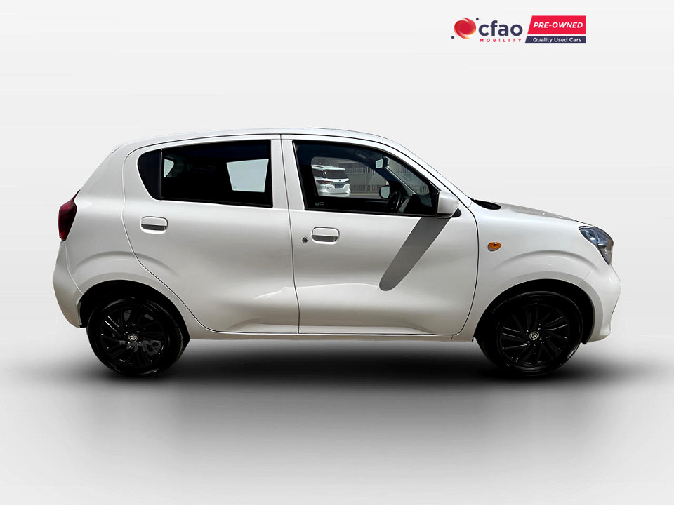 TOYOTA VITZ 1.0 XR, image 2