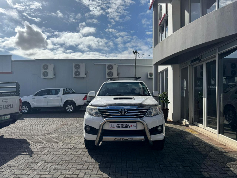 Toyota Fortuner 3.0D-4D 4x4, image 2