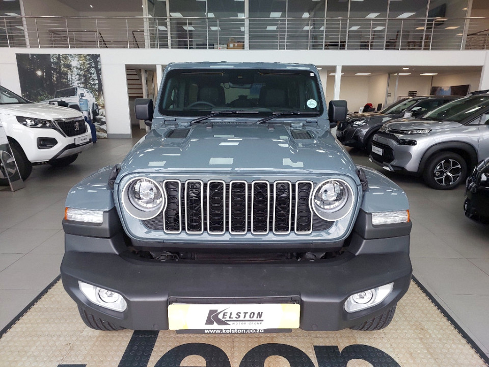 JEEP WRANGLER SAHARA 2.0T A/T 4DR, image 2