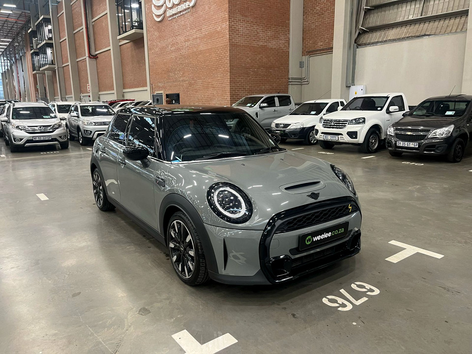 MINI Cooper S Hatch 5-door auto, image 1