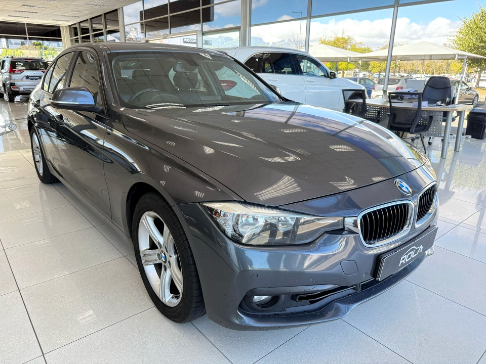 BMW 320i A/T (F30), image 2