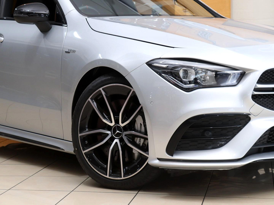 Mercedes-Benz AMG CLA35 4MATIC, image 2