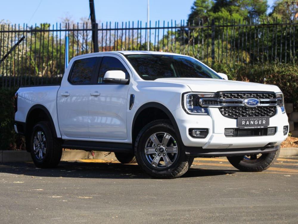 Ford Ranger XLT 2.0L SiT D-Cab 4x2 6AT, image 2