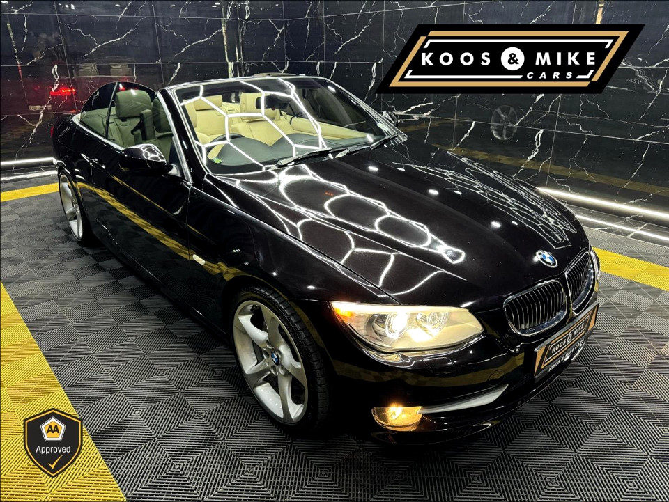 BMW 335i CONVERT INDIVIDUAL A/T (E93), image 2