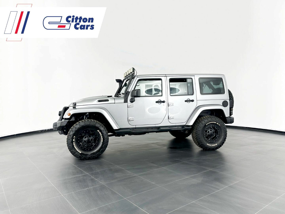 JEEP WRANGLER UNLTD SAHARA 3.6L V6 A/T, image 1