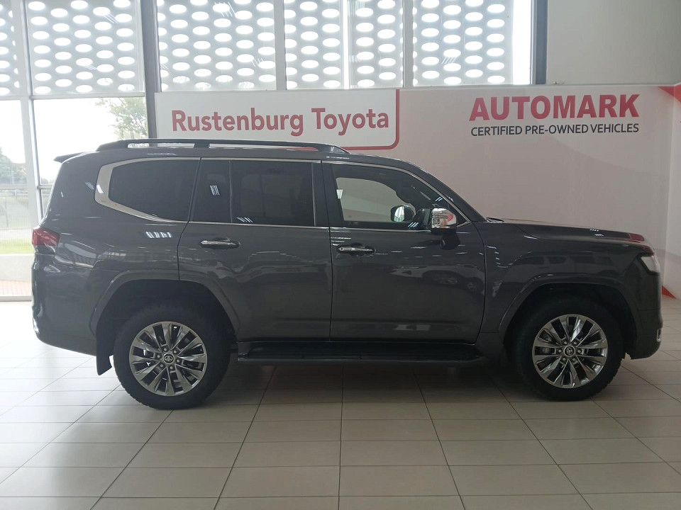 TOYOTA LANDCRUISER 300 V6 3.3D ZX, image 2