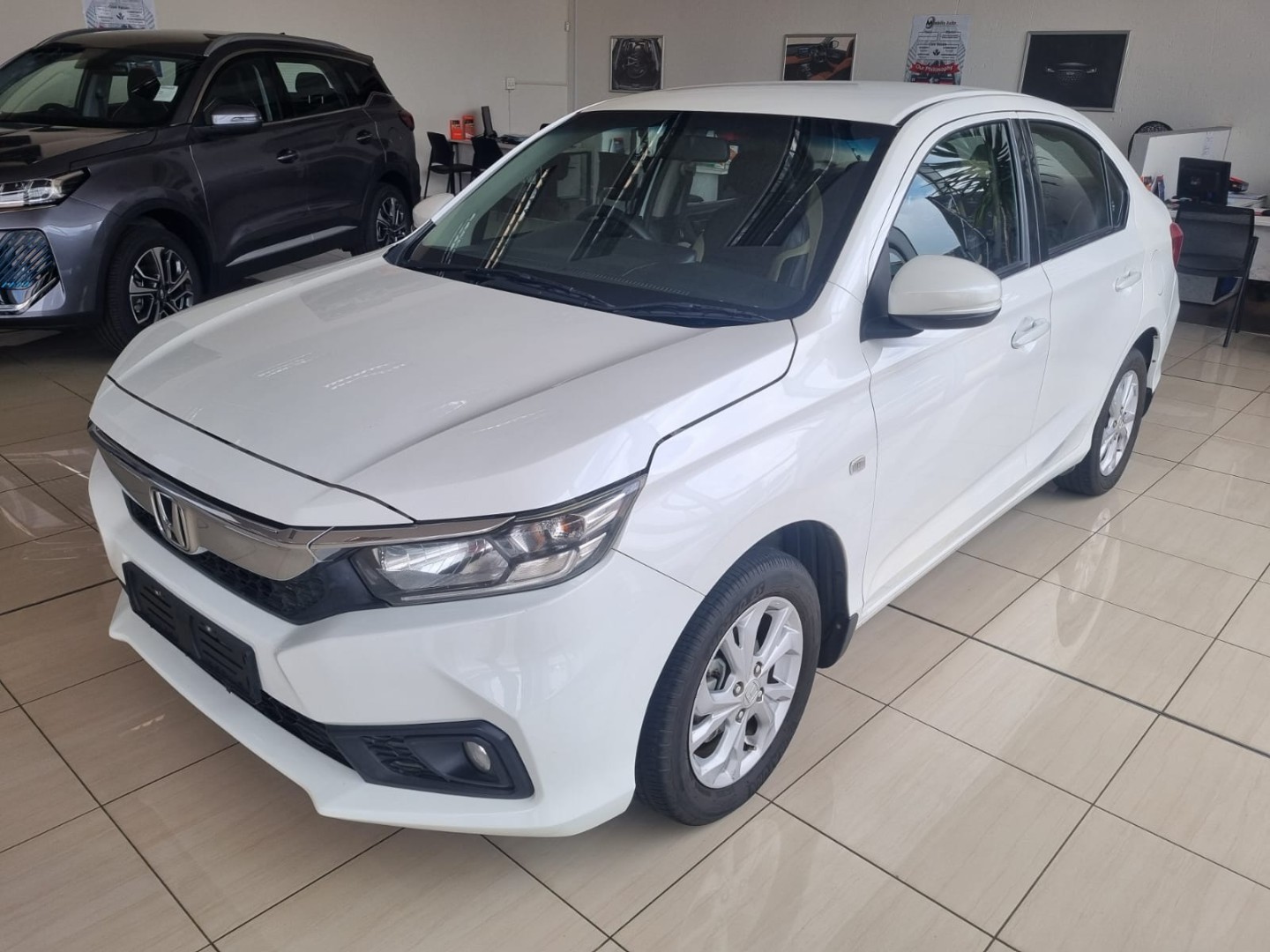 HONDA AMAZE 1.2 COMFORT , image 2