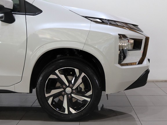 MITSUBISHI XPANDER 1.5 A/T, image 2
