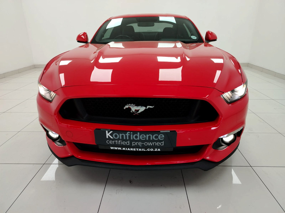 Ford Mustang 5.0 GT fastback, image 2