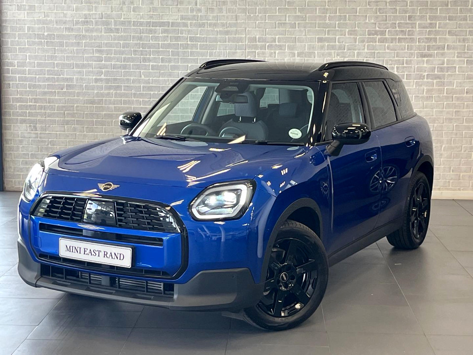 MINI COOPER COUNTRYMAN C (U25), image 1