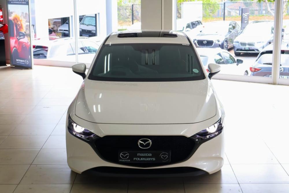 Mazda 3 Hatch 2.0 Astina Edition Auto FWD, image 2
