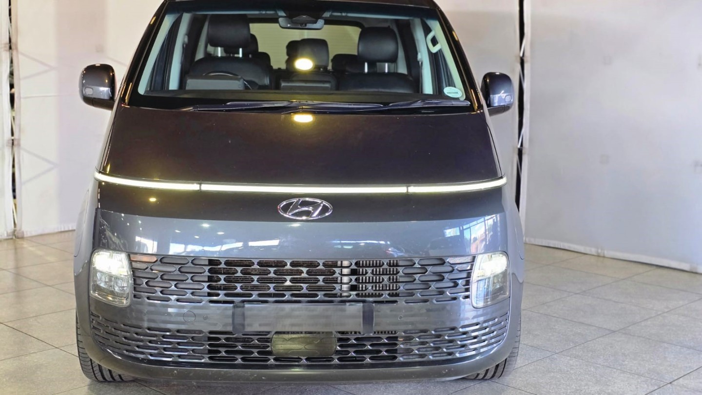 HYUNDAI STARIA 2.2D ELITE A/T, image 2