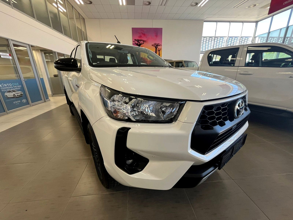 Toyota Hilux Double Cab  2.4GD6 RB Raider AT, image 1