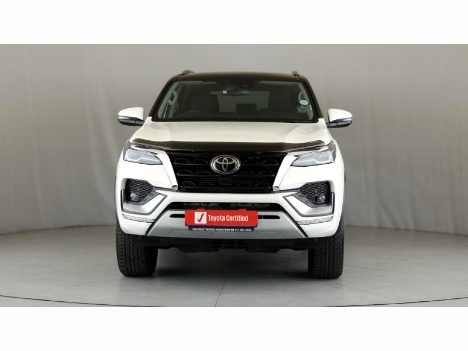 Toyota Fortuner 2.8GD-6 VX A/T, image 2