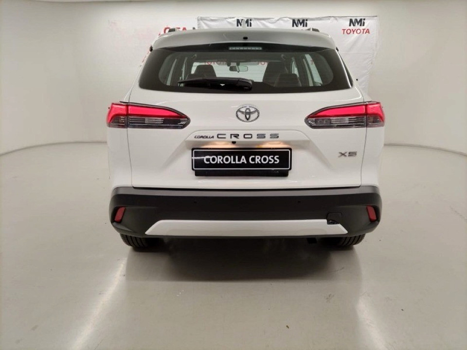 TOYOTA COROLLA CROSS 1.8 XS, image 2