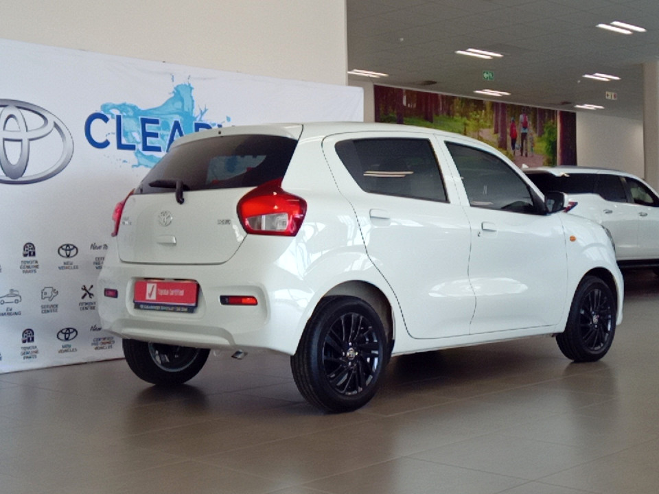 TOYOTA VITZ 1.0 XR AMT, image 2