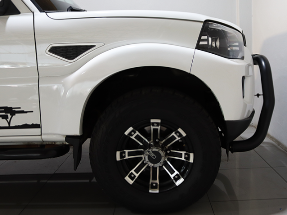 MAHINDRA PIK UP 2.2 mHAWK S11 A/T P/U D/C, image 2