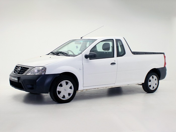 NISSAN NP200 1.6  A/C SAFETY PACK P/U S/C, image 1