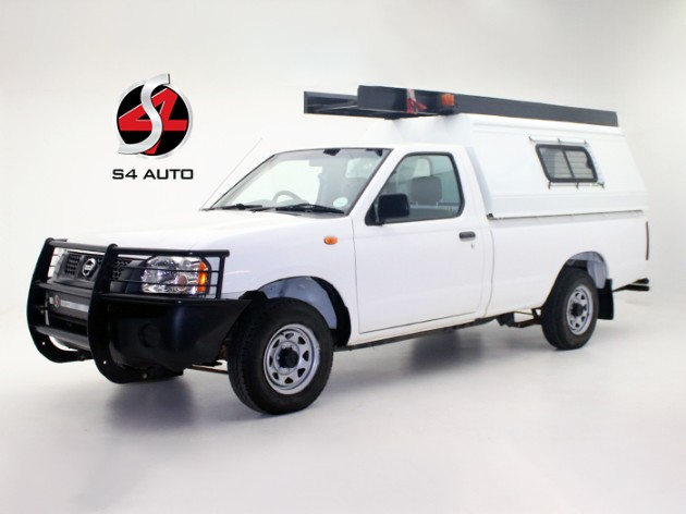 Nissan NP300 Hardbody 2.0, image 1