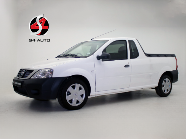 NISSAN NP200 1.6  A/C SAFETY PACK P/U S/C, image 1