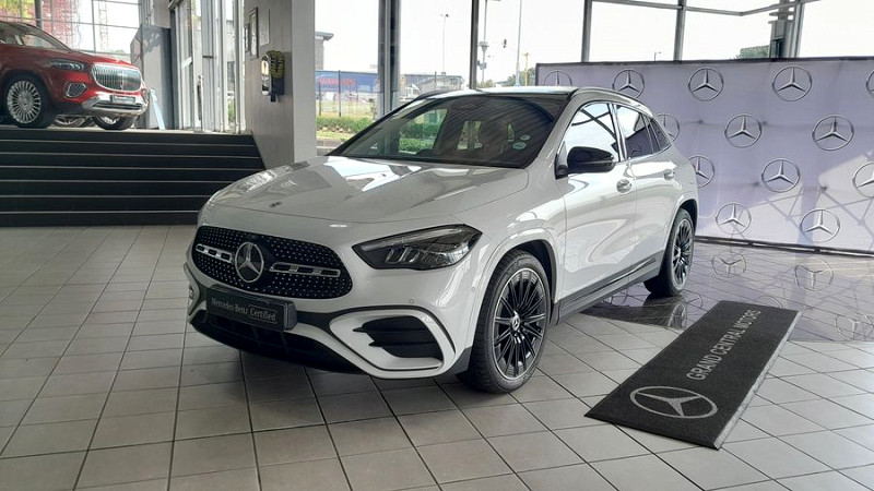 MERCEDES-BENZ GLA 200d A/T, image 1