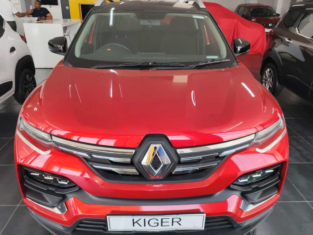 Renault Kiger 1.0T Intens, image 2