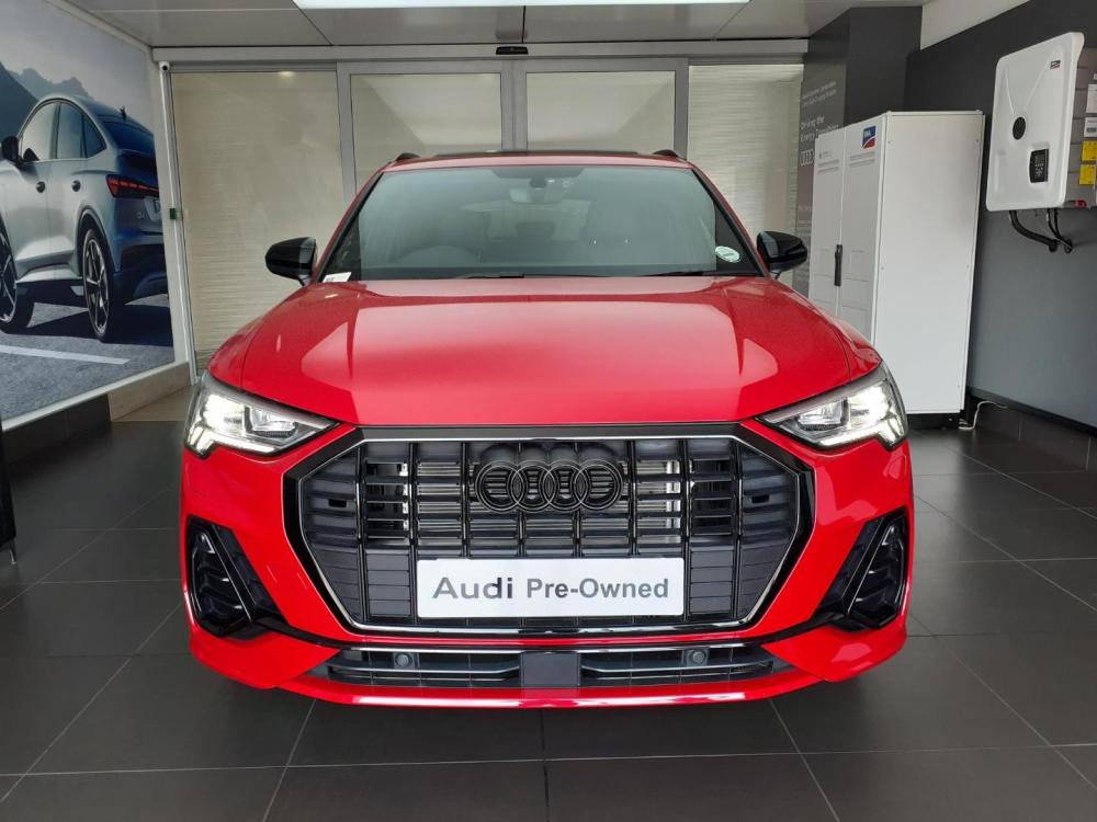 Audi Q3 35 TFSI S tronic Black Edition, image 2
