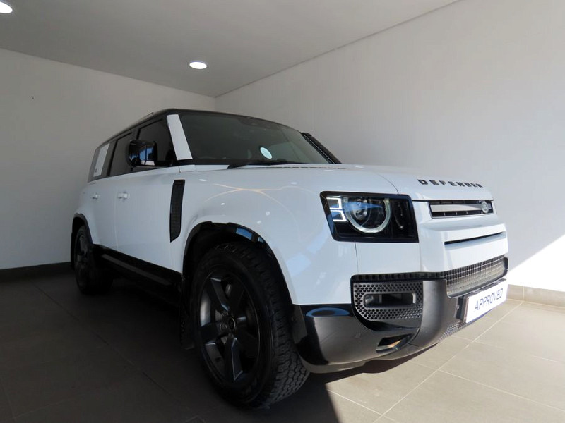 LAND ROVER DEFENDER 110 D300 HSE X-DYNAMIC, image 1