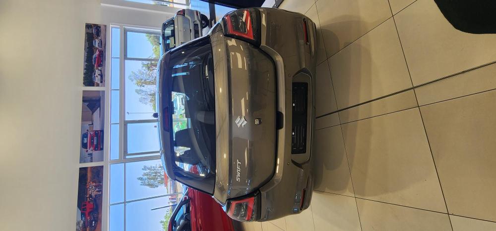 Suzuki Swift 1.2 GL+ CVT, image 2