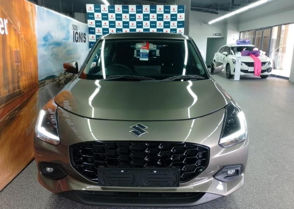 Suzuki Swift 1.2 GLX CVT, image 1