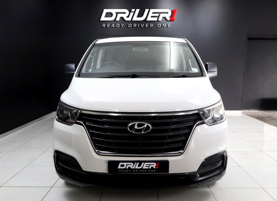 Hyundai H-1 2.5 Diesel 6 Seater Multicab AT, image 2