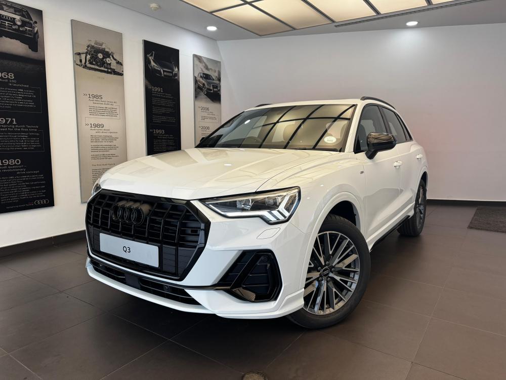 Audi Q3 Black Edition 35 TDI S tronic, image 1