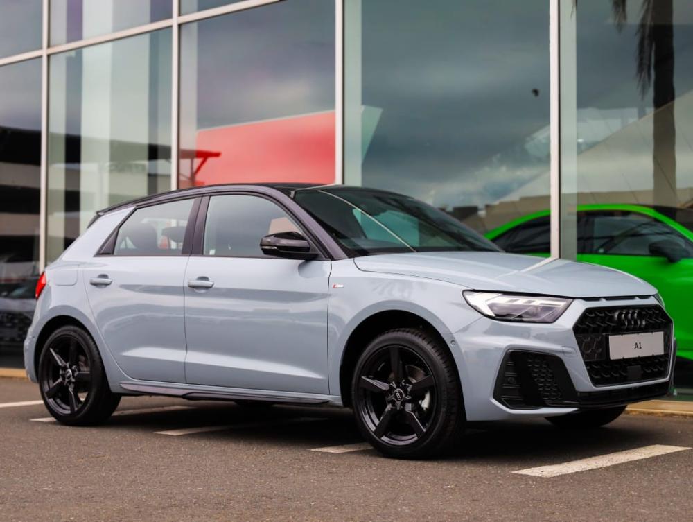 AUDI A1 SPORTBACK 30 TFSI BLACK EDITION S-TRONIC, image 1