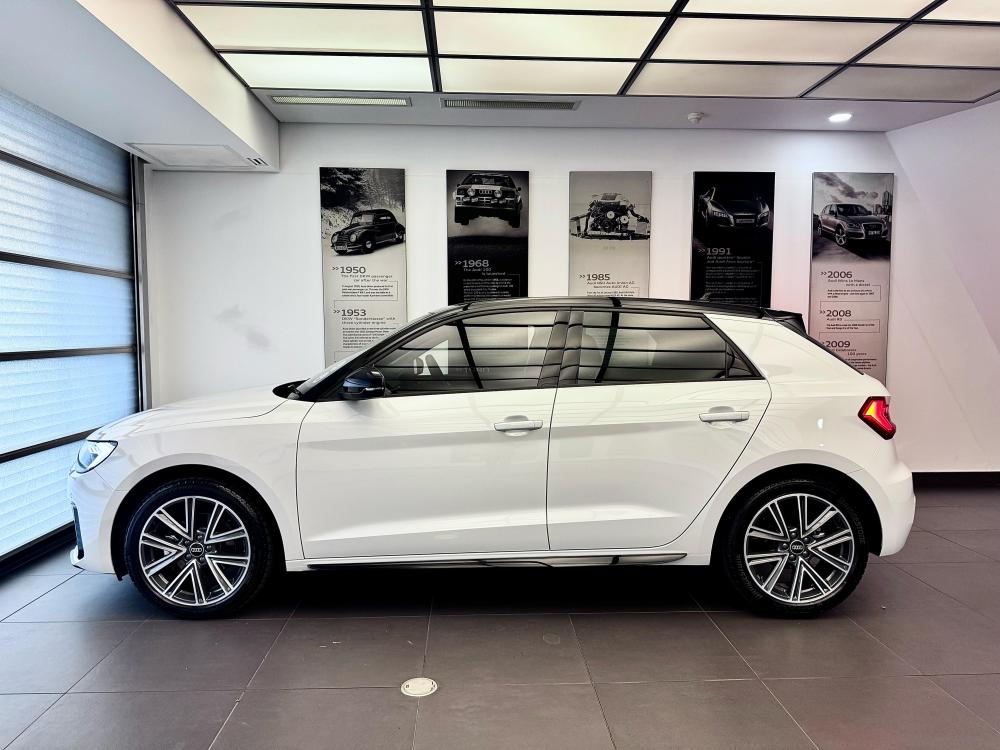 AUDI A1 SPORTBACK 30 TFSI ADVANCED S-TRONIC, image 2