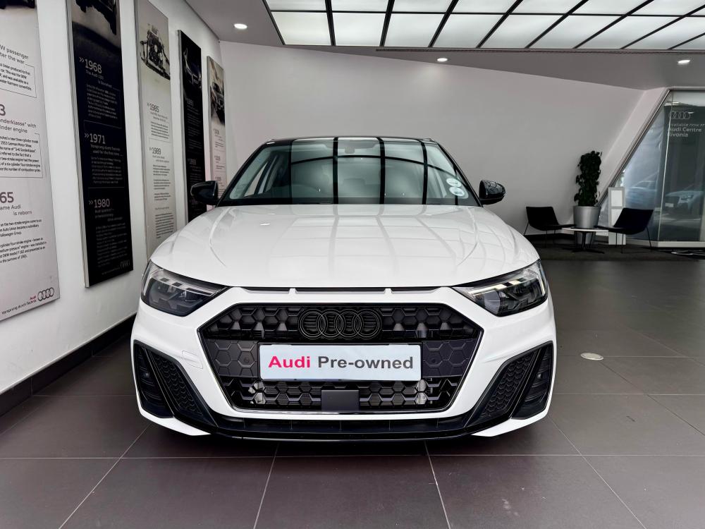 AUDI A1 SPORTBACK 30 TFSI BLACK EDITION S-TRONIC, image 2