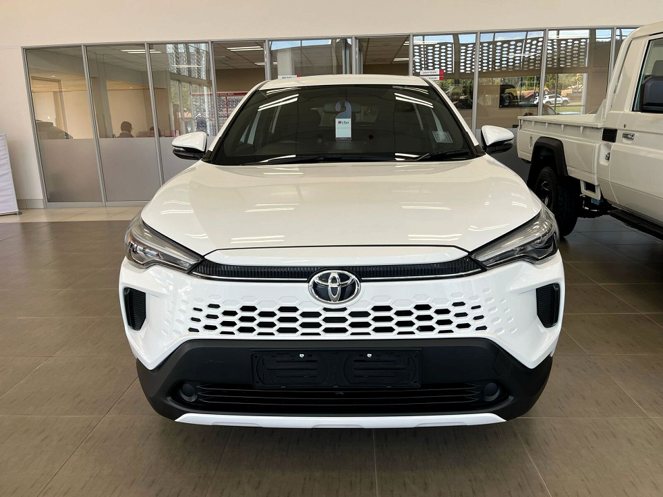 TOYOTA COROLLA CROSS 1.8 Xi , image 2