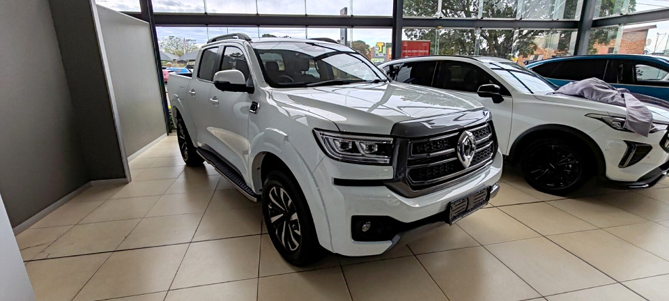 GWM P300 2.4TD LT 4X4 A/T D/C P/U, image 1